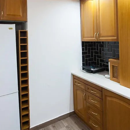 Apartment Stylish Renovated 2 Bd In Exarcheia *