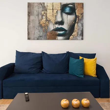 Apartment Stylish Renovated 2 Bd In Exarcheia Athens