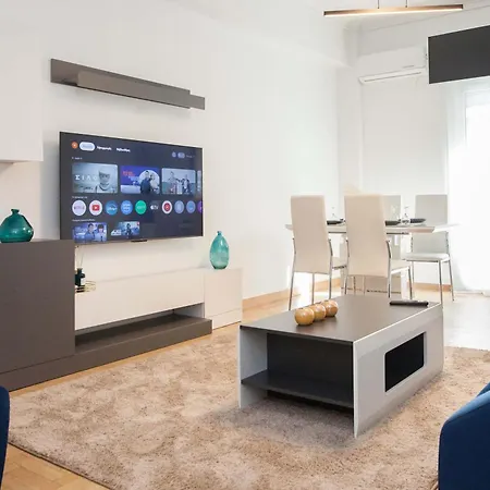 Stylish Renovated 2 Bd In Exarcheia Apartment